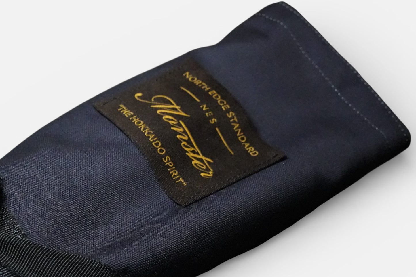 NES 8100-4 Monster 専用ロッドケースの金刺繍ロゴ North Edge Standard THE HOKKAIDO SPIRIT｜シングルハンドフライロッド
